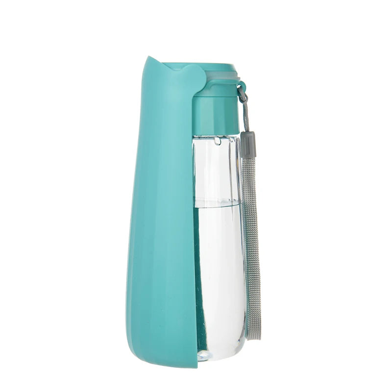 Garrafa Portátil para Pets (Água Fresquinha em Qualquer Passeio! 🐶💧)
