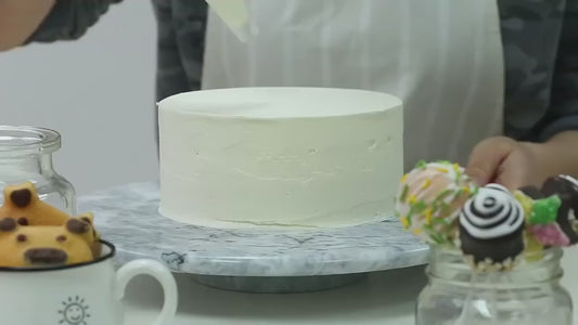 Espátula Niveladora para Bolos (Acabamento Perfeito Sem Complicação! 🎂✨)