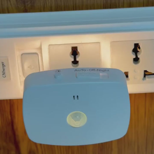 Luz Noturna Inteligente com Sensor (Chega de dedinho na quina 💡🌙)